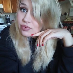 Meet your Posher, Kaitlin